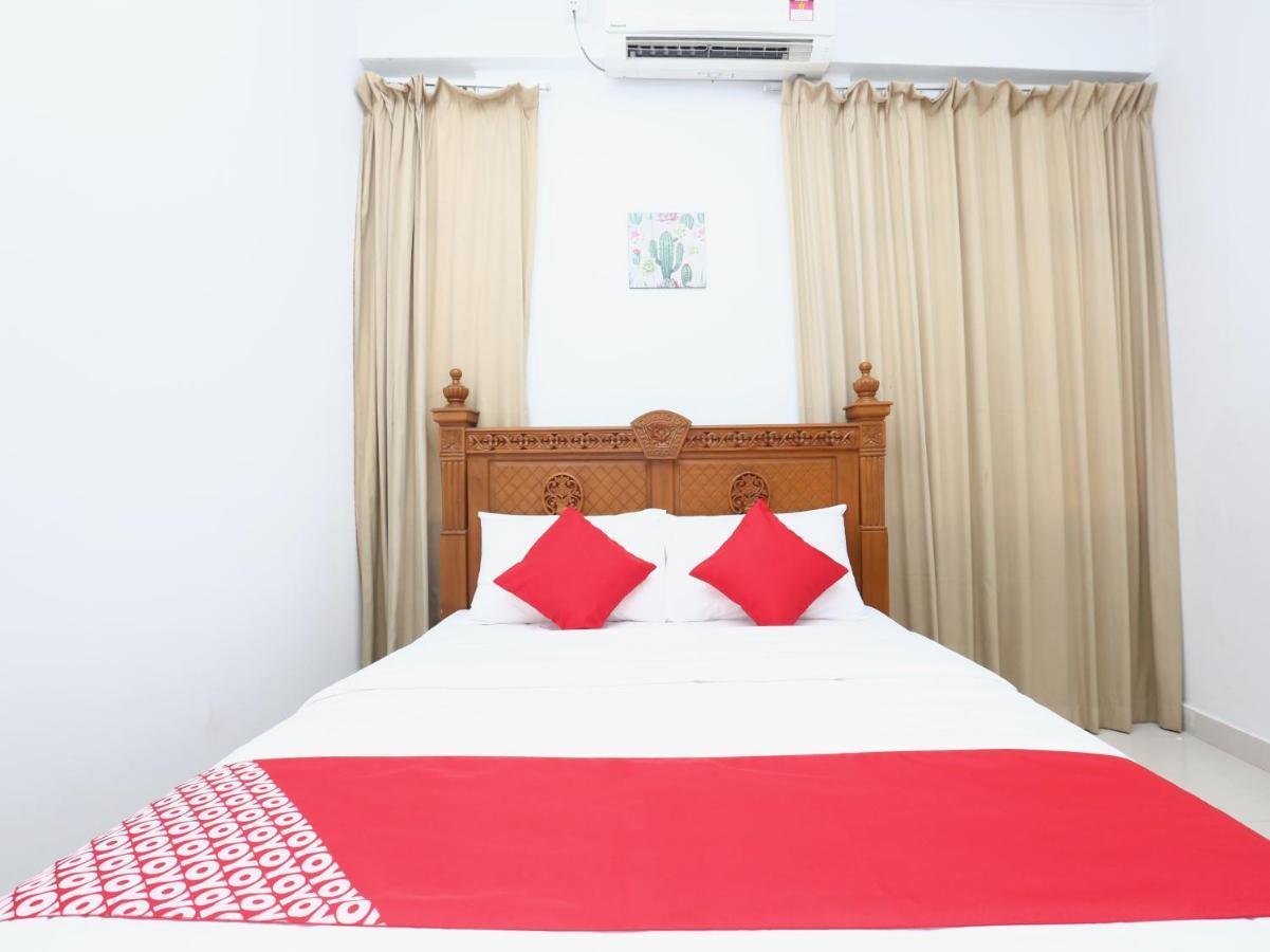 Super Oyo 89435 Nusantara Group Hotel Jertih Экстерьер фото