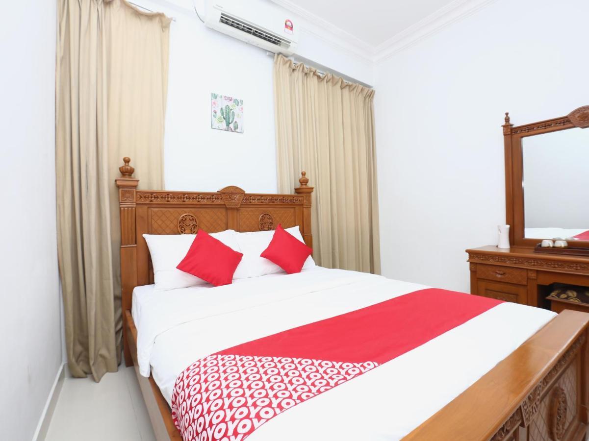 Super Oyo 89435 Nusantara Group Hotel Jertih Экстерьер фото